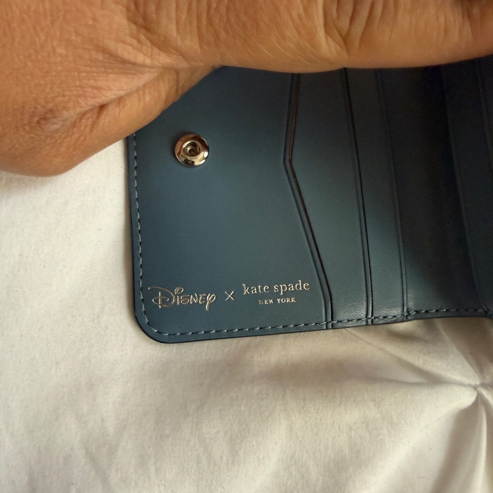 Kate Spade Wallet - Picture 8 of 10